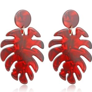 🌻Beautiful acrylic tropical leaf earrings